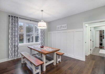 Lowell House Dining Area Table and Benches
