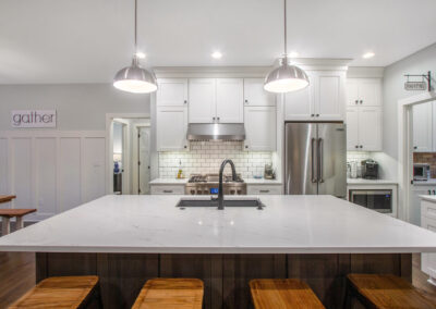 Lowell House Island with Sink